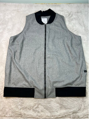 Lost in Layers Wool Blend Bomber Vest Grey Black Plus Size 3X Full Zip Up Canada